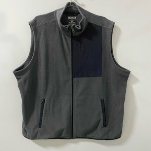 Gray Duluth fleece vest